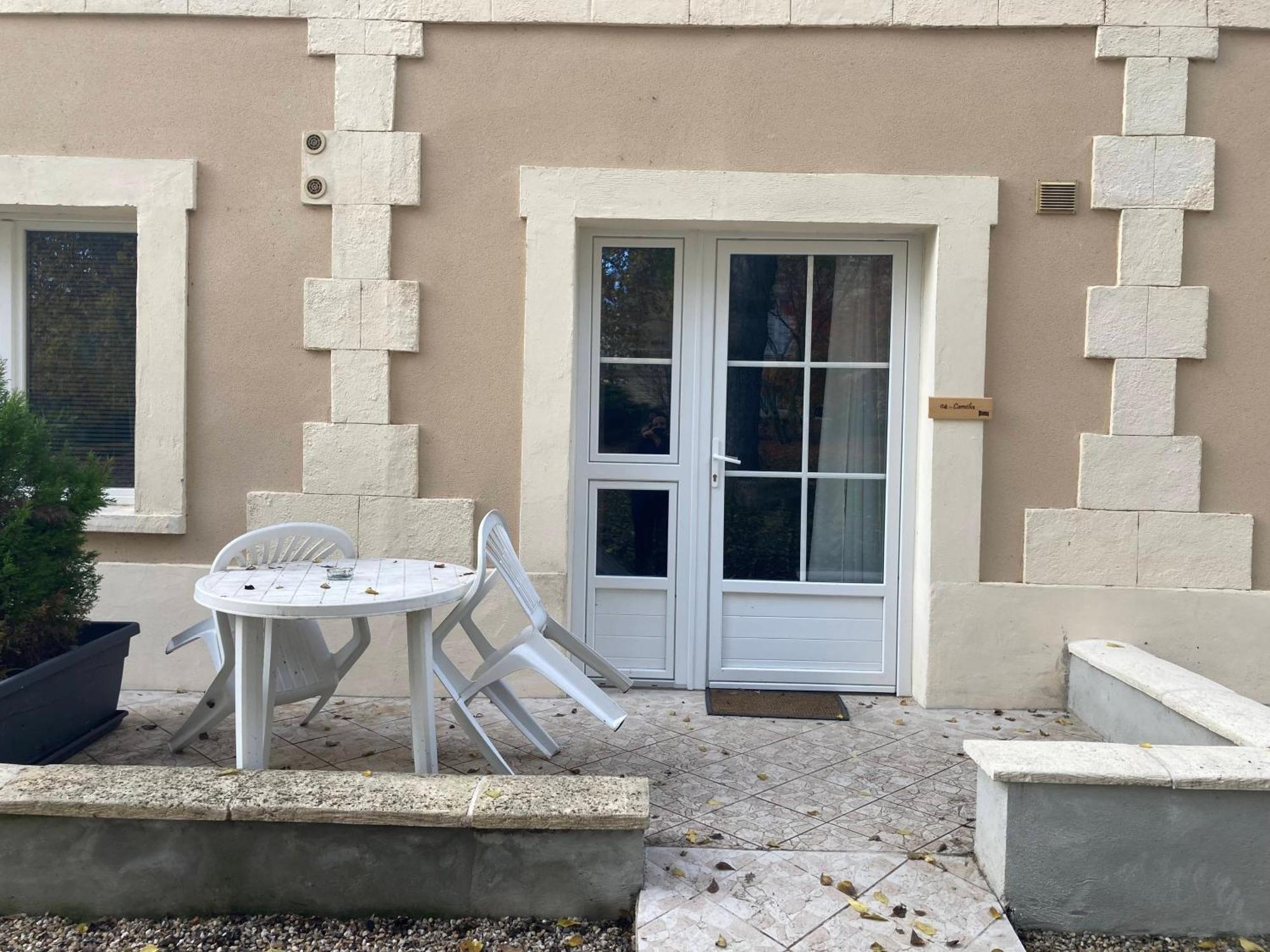 Orangerie Du Chateau Marith - Chambres Et Gites Avec Piscine Clairac  Zimmer foto