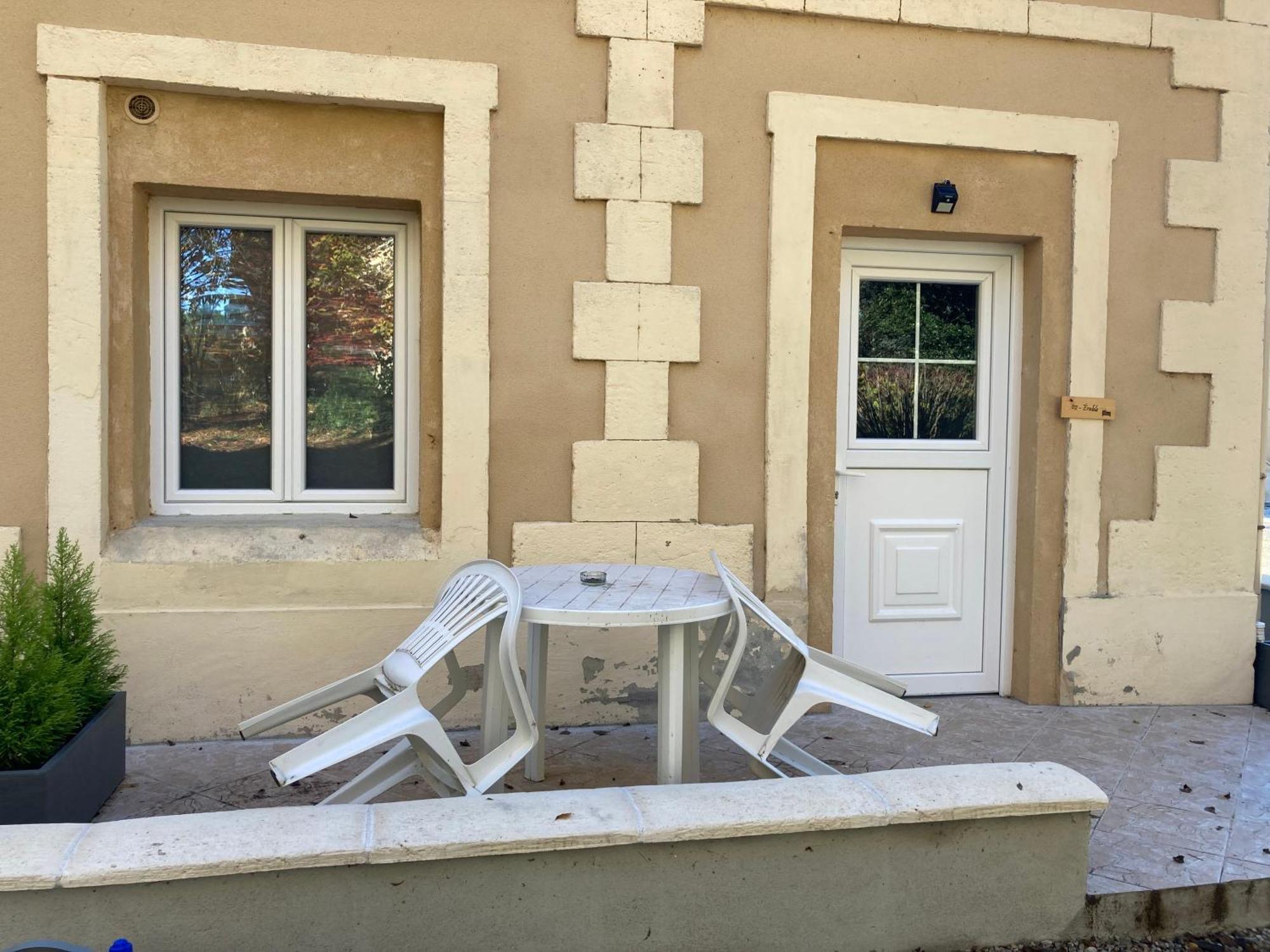 Orangerie Du Chateau Marith - Chambres Et Gites Avec Piscine Clairac  Zimmer foto